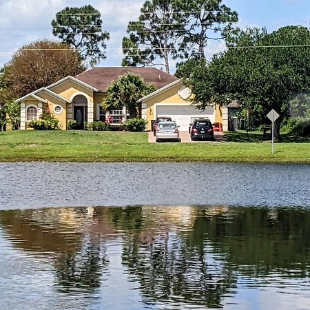 A Treasure Coast Gem- Private Entrance And Private Bathroom Port St. Lucie Eksteriør billede